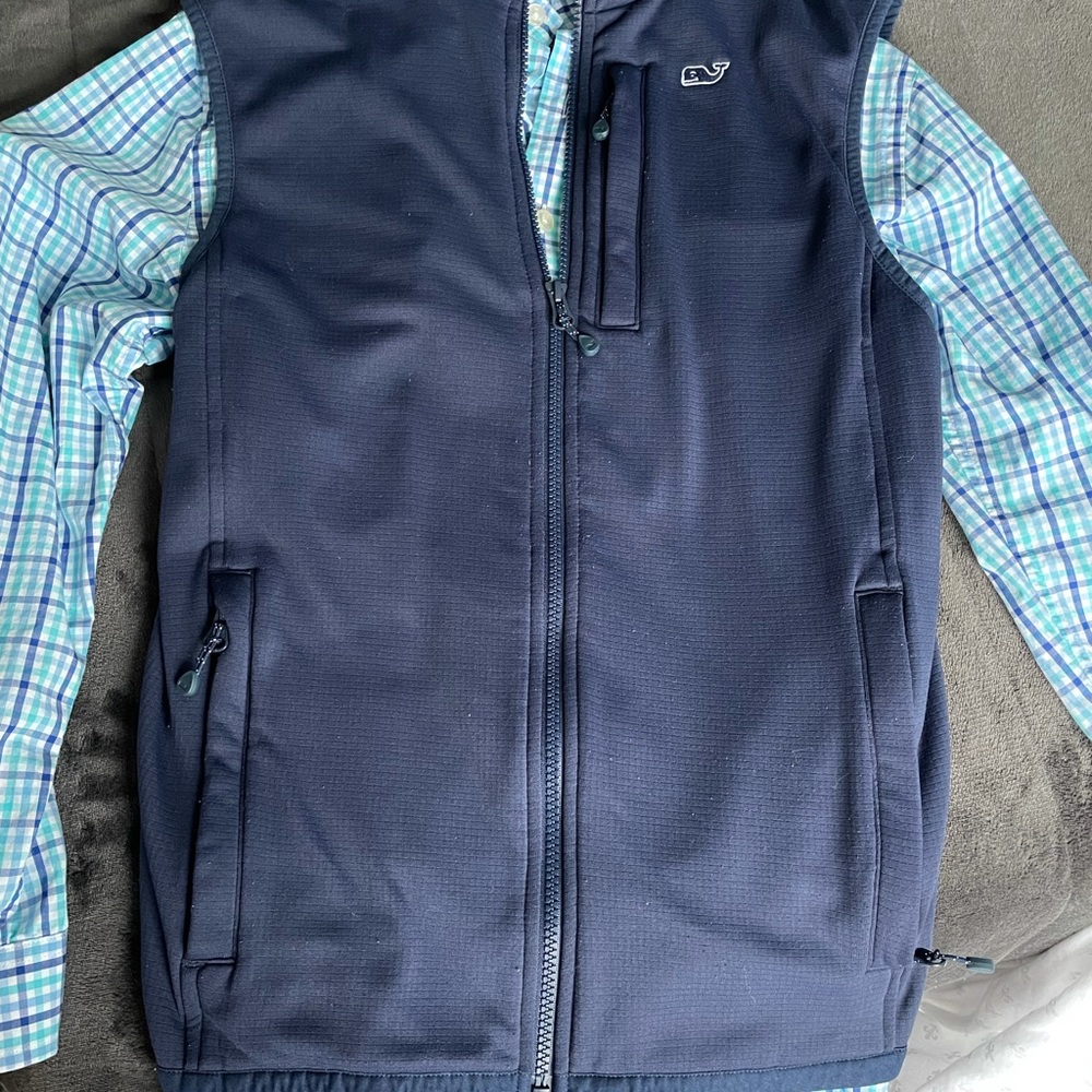Men XS / Kid XL Vineyard Vines navy vest